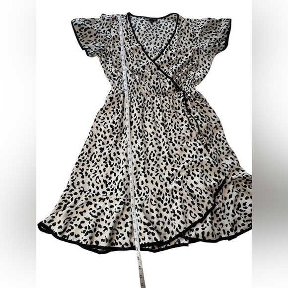 Slate and Willlow women’s size large Leopard Print faux Wrap Dress lined - Picture 10 of 13